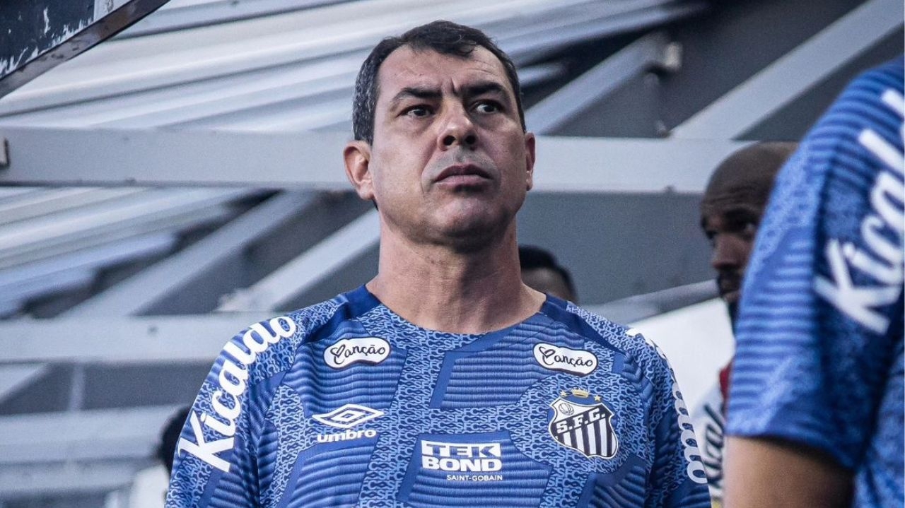 Carille denies Corinthians' proposal and seeks reinforcements for Santos