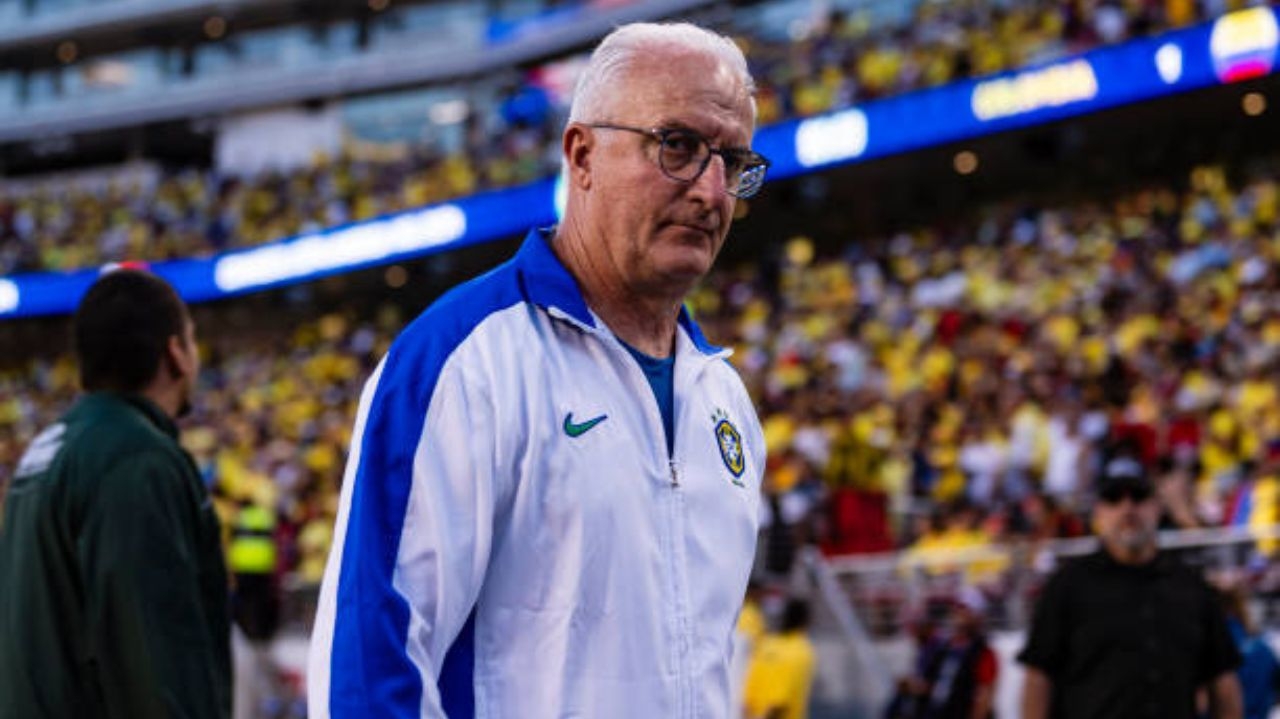 Dorival acknowledges Brazil's difficulties and criticizes refereeing error