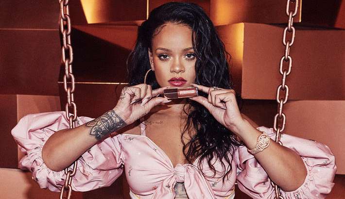 Rihanna takes the internet by storm as she announces her