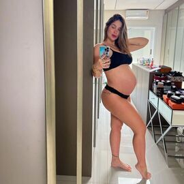 Virginia showing her belly in the ninth month of pregnancy. (Photo: Reproduction/Instagram) Lorena Bueri