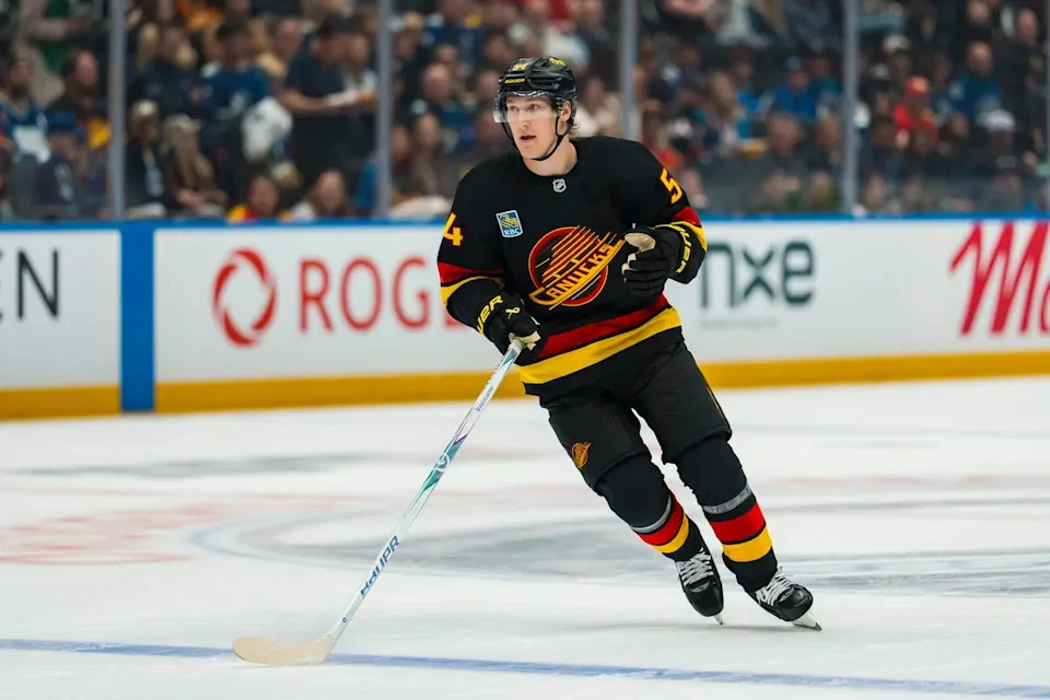 Aatu Raty clears waivers
