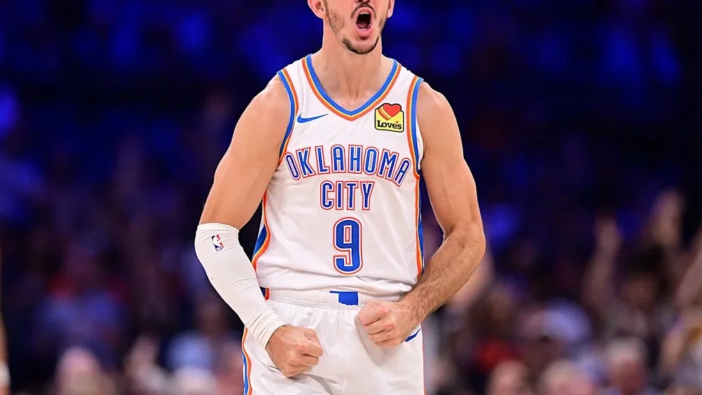 Alex Caruso ankle sprain
